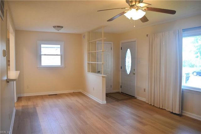1517 Slater AVE, Hampton, VA 23664