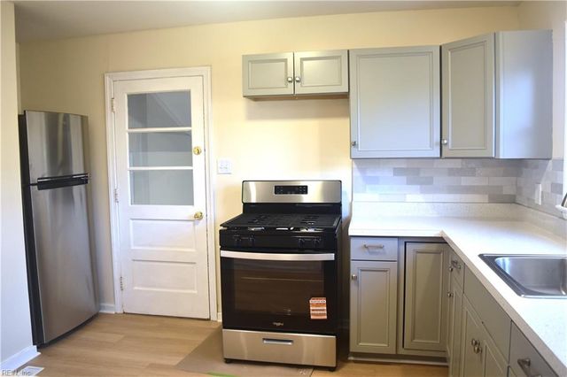 1517 Slater AVE, Hampton, VA 23664