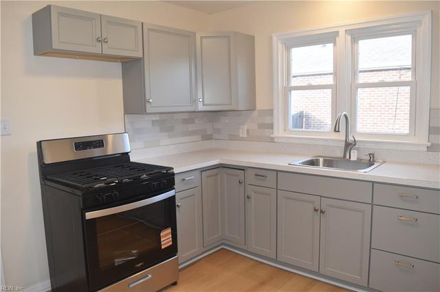 1517 Slater AVE, Hampton, VA 23664