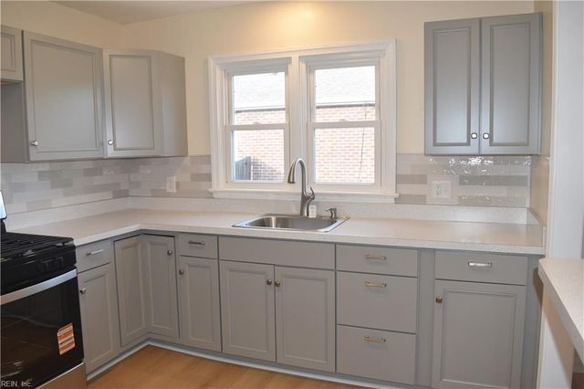 1517 Slater AVE, Hampton, VA 23664