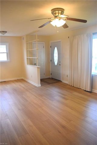 1517 Slater AVE, Hampton, VA 23664