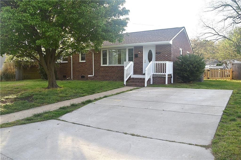 1517 Slater AVE, Hampton, VA 23664