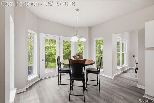 9148 Lakewood Drive, Whitmore Lake, MI 48189