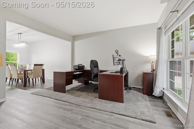 9148 Lakewood Drive, Whitmore Lake, MI 48189