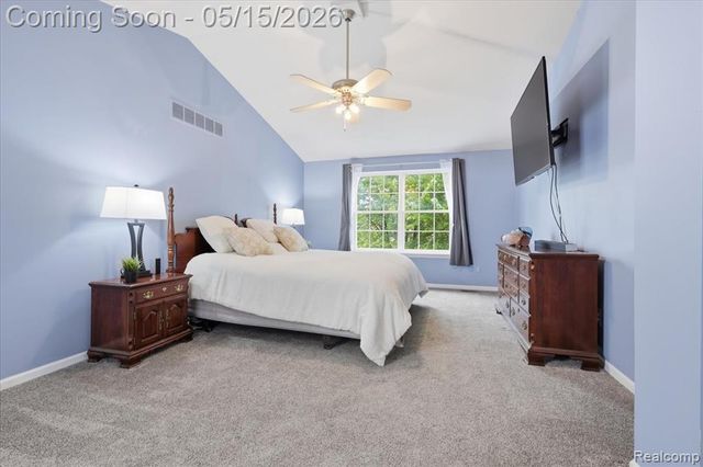 9148 Lakewood Drive, Whitmore Lake, MI 48189