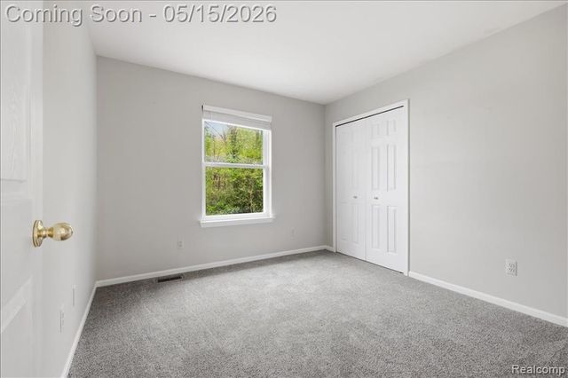 9148 Lakewood Drive, Whitmore Lake, MI 48189
