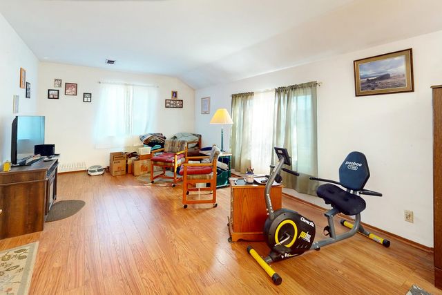 639 E 22nd St, Marysville, CA 95901