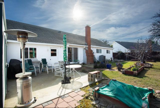 639 E 22nd St, Marysville, CA 95901