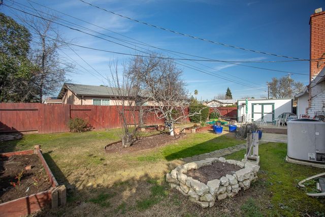 639 E 22nd St, Marysville, CA 95901
