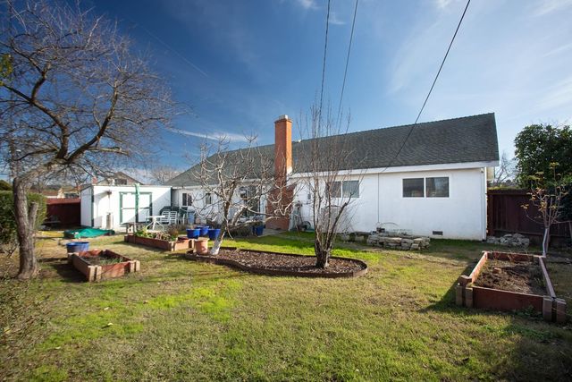 639 E 22nd St, Marysville, CA 95901