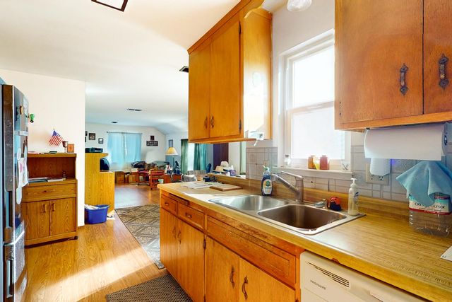 639 E 22nd St, Marysville, CA 95901