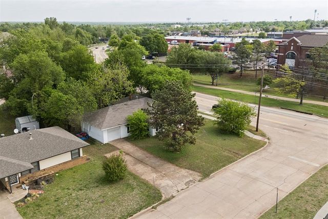 329 E Wayne Avenue, Edmond, OK 73034