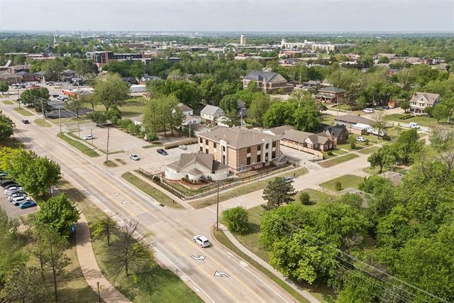 329 E Wayne Avenue, Edmond, OK 73034