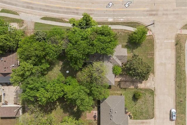 329 E Wayne Avenue, Edmond, OK 73034