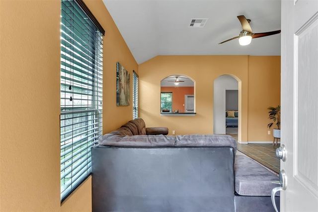 9505 E Woodmark, Conroe, TX 77304