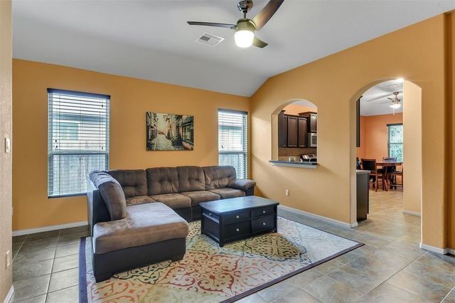 9505 E Woodmark, Conroe, TX 77304