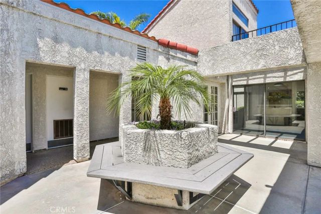 5031 Dorado Drive 107, Huntington Beach, CA 92649