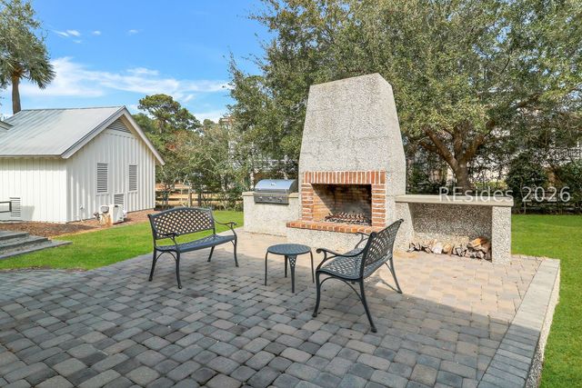 23 Percheron Ln, Hilton Head Island, SC 29926