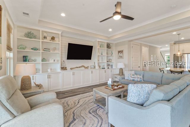 23 Percheron Ln, Hilton Head Island, SC 29926