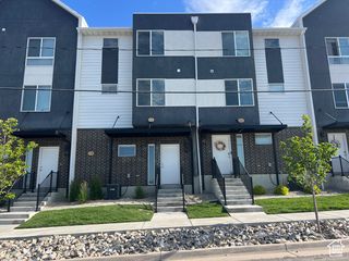 88 E 200 S, Clearfield, UT 84015