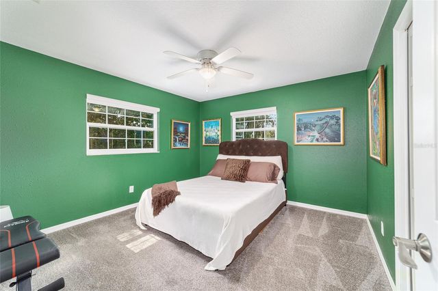 1830 NE 5TH PLACE, Ocala, FL 34470