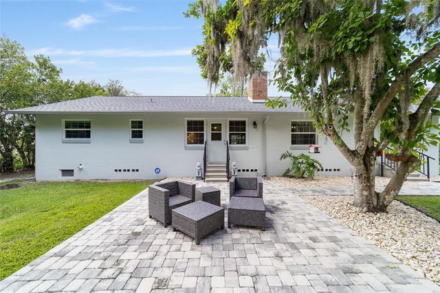 1830 NE 5TH PLACE, Ocala, FL 34470