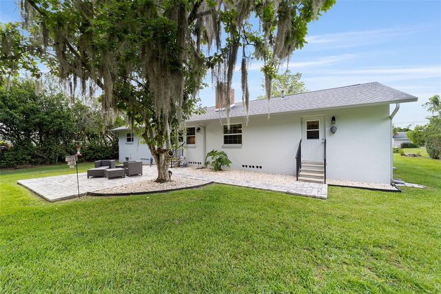 1830 NE 5TH PLACE, Ocala, FL 34470