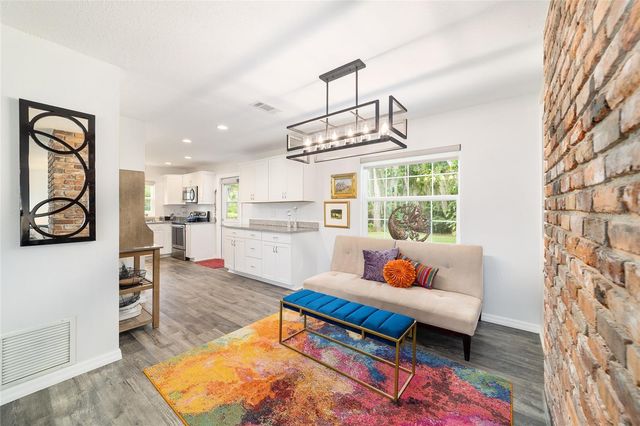 1830 NE 5TH PLACE, Ocala, FL 34470