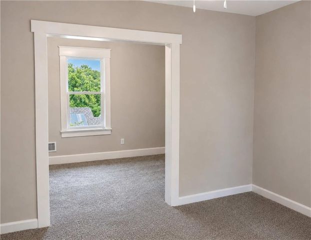 224 N 34th Street, Kansas City, KS 66102