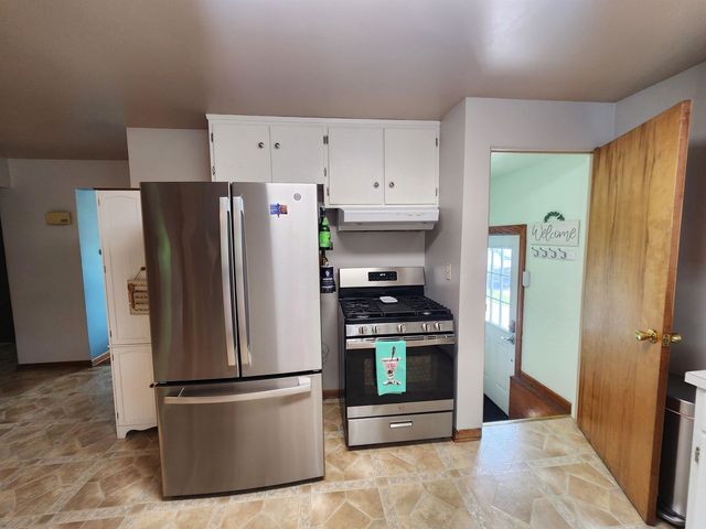 303 Yale Street, Bay City, MI 48708