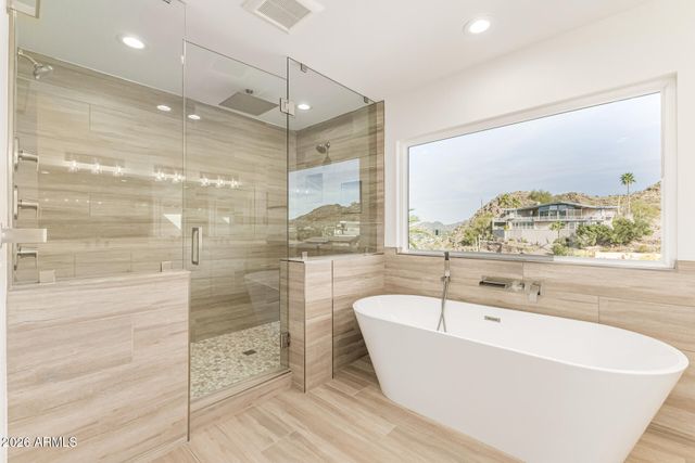 1402 E LAS PALMARITAS Drive, Phoenix, AZ 85020