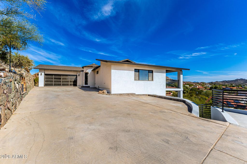 1402 E LAS PALMARITAS Drive, Phoenix, AZ 85020 — photo 4