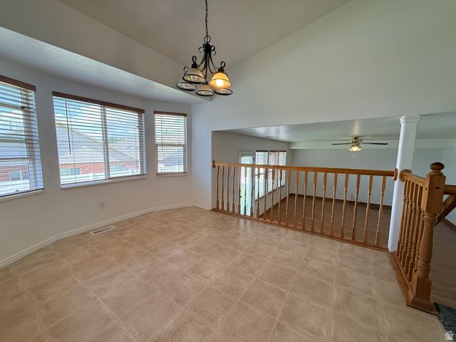 938 W 1520 N, Clinton, UT 84015