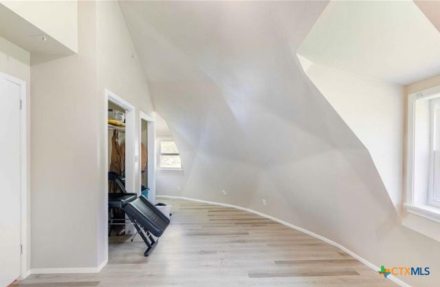 503 Rabbit Run Road, Victoria, TX 77905