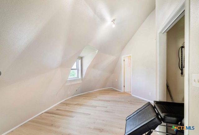 503 Rabbit Run Road, Victoria, TX 77905