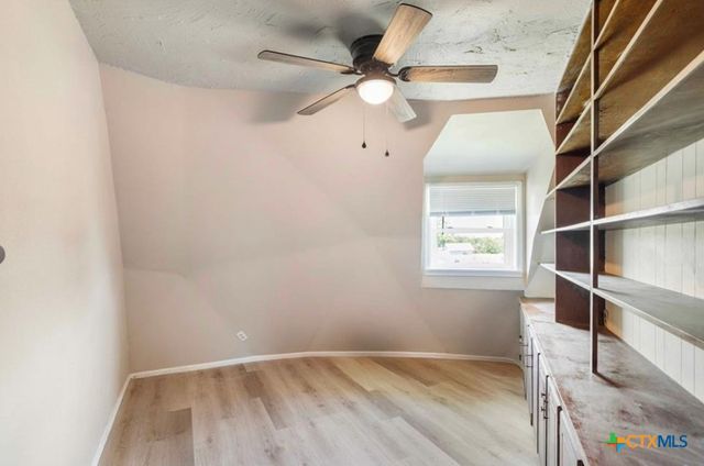 503 Rabbit Run Road, Victoria, TX 77905