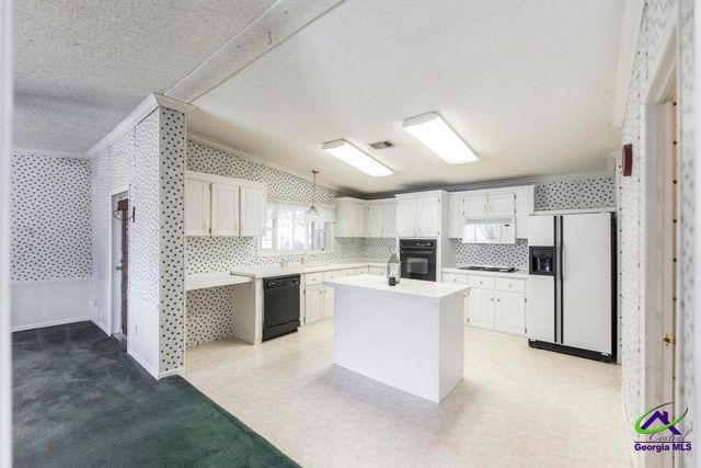 106 Coventry Manor Court, Byron, GA 31008