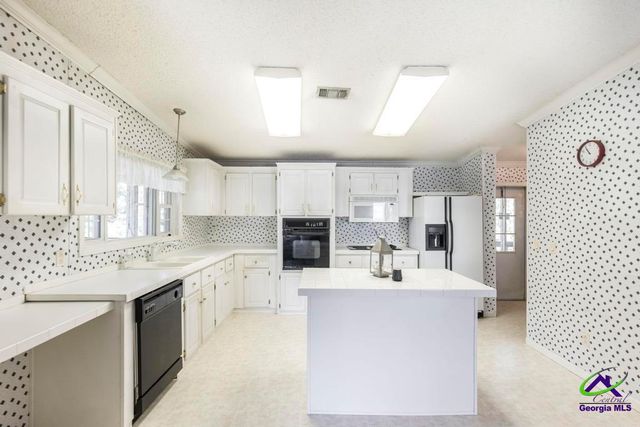 106 Coventry Manor Court, Byron, GA 31008