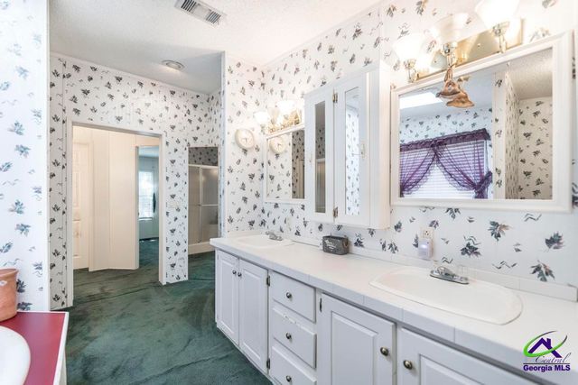 106 Coventry Manor Court, Byron, GA 31008