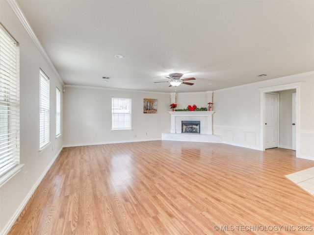 10592 E 142nd Street N, Collinsville, OK 74021