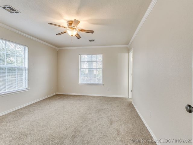 10592 E 142nd Street N, Collinsville, OK 74021