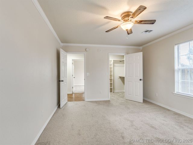 10592 E 142nd Street N, Collinsville, OK 74021