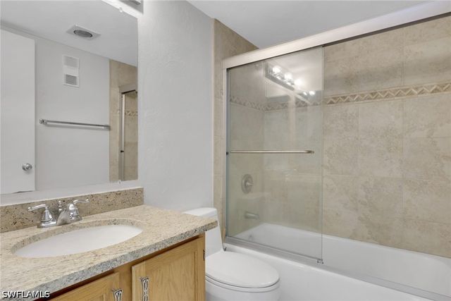 4510 N Key DR 406, North Fort Myers, FL 33903