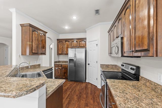 307 Ameris Ave, Dothan, AL 36305