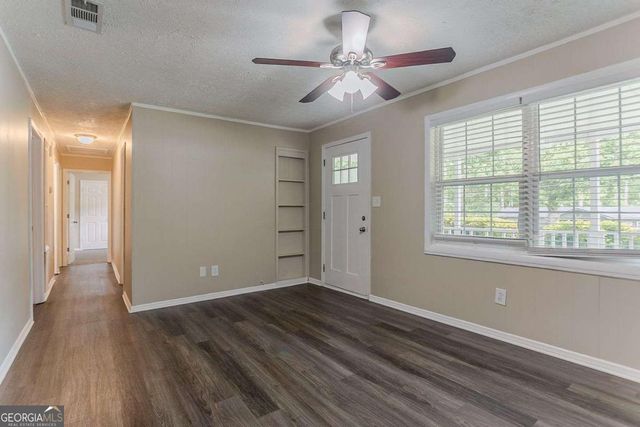 2212 Chestnut Log Loop, Lithia Springs, GA 30122