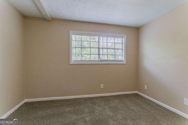 2212 Chestnut Log Loop, Lithia Springs, GA 30122