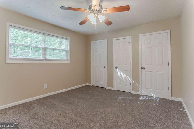 2212 Chestnut Log Loop, Lithia Springs, GA 30122