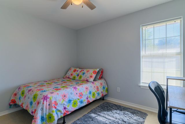 503 Victory Ln, Hughes Springs, TX 75656