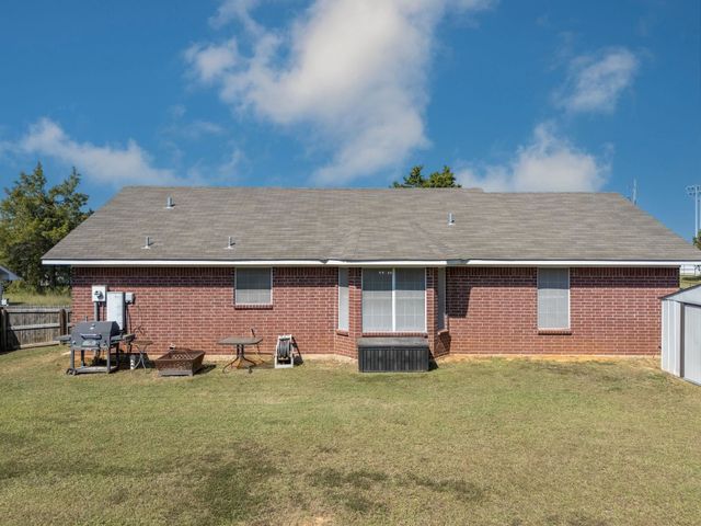 503 Victory Ln, Hughes Springs, TX 75656