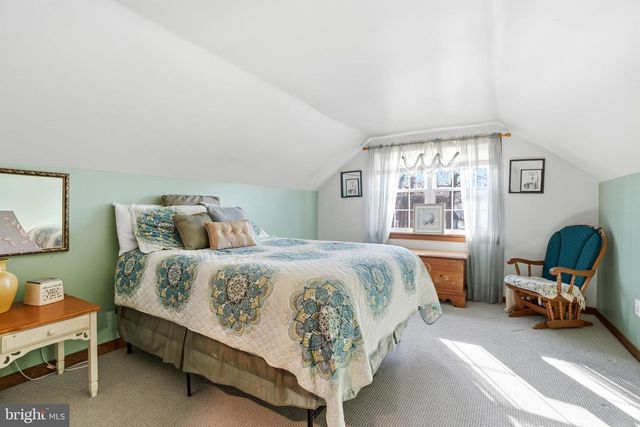 364 THATCHER CIR, Harleysville, PA 19438